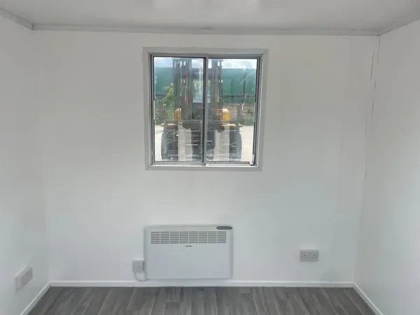 10×8 ft Small Office Container, High Security for sale – Available (photo 6)