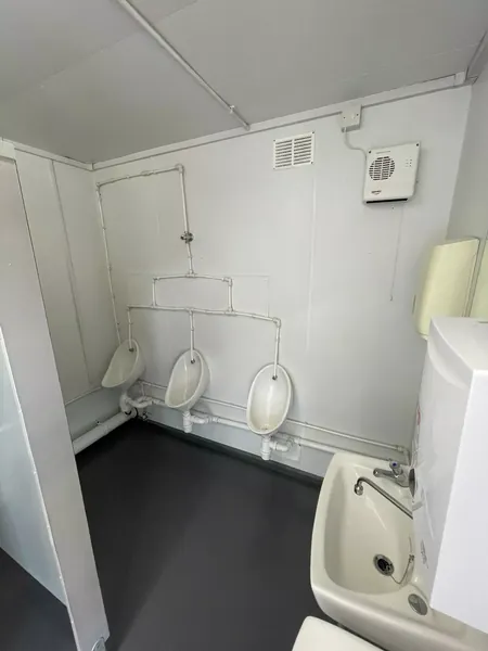 16ft x 9ft 3 + 1 toilet block for sale – Available (photo 3)