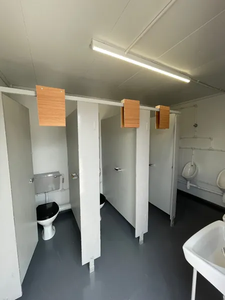 16ft x 9ft 3 + 1 toilet block for sale – Available (photo 4)