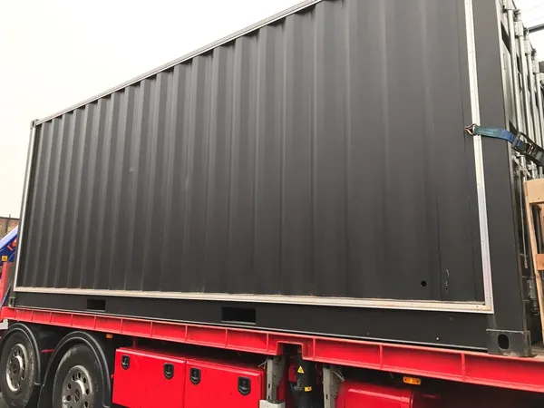 20ft Container With Glass Windows for sale – Used (Cargo Worthy) (photo 2)