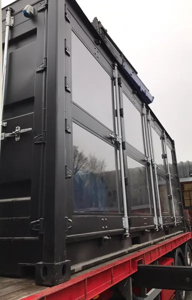 20ft Container With Glass Windows for sale – Used (Cargo Worthy) (photo 6)