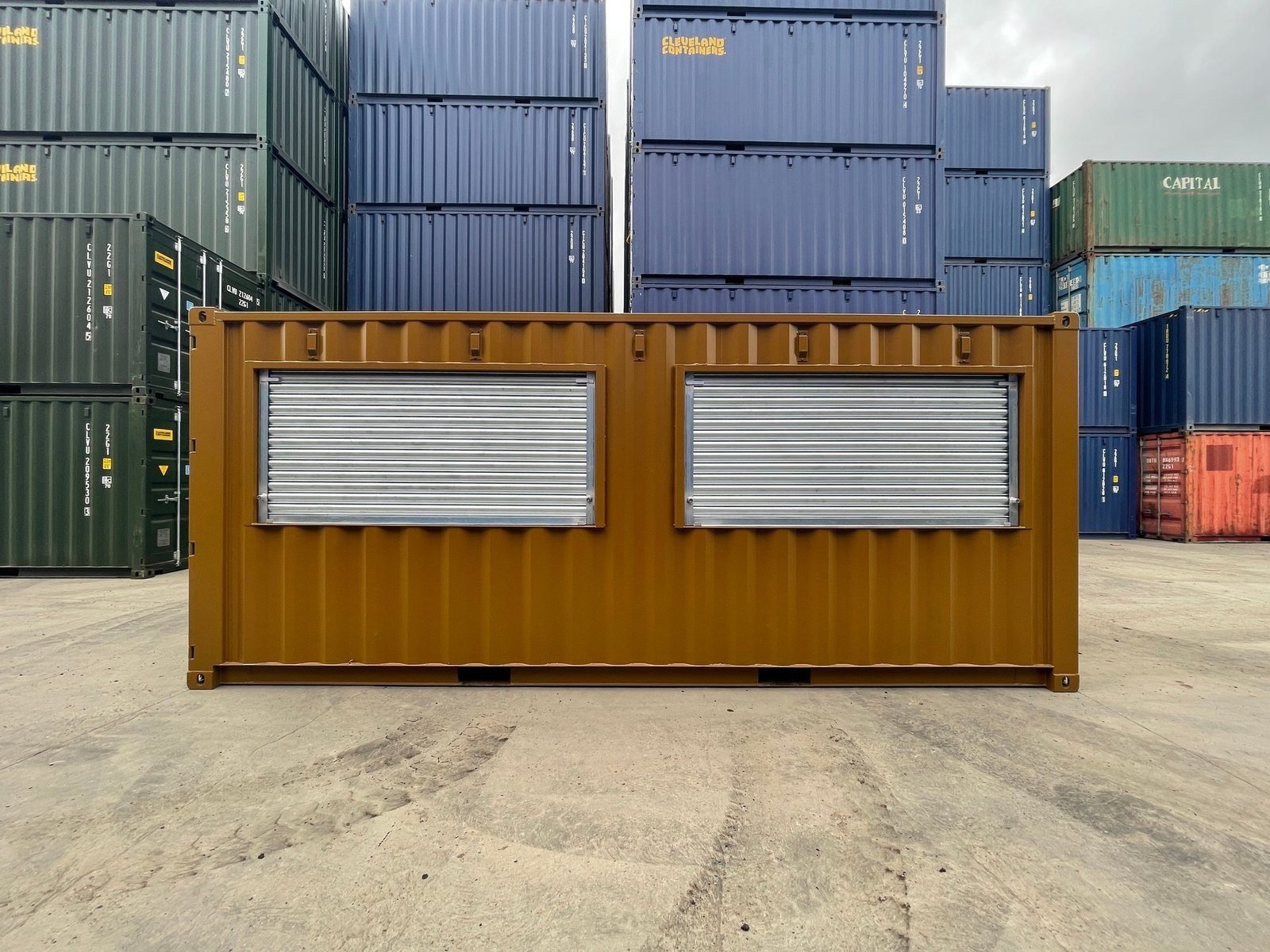 20ft Converted Container Bar – Fully Customized Outdoor Serving Unit for sale – Available