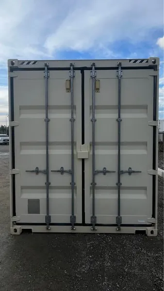 20ft HC Shipping Container with Rollup Door – Extra Height, Secure & Easy Access for sale – Available (photo 5)
