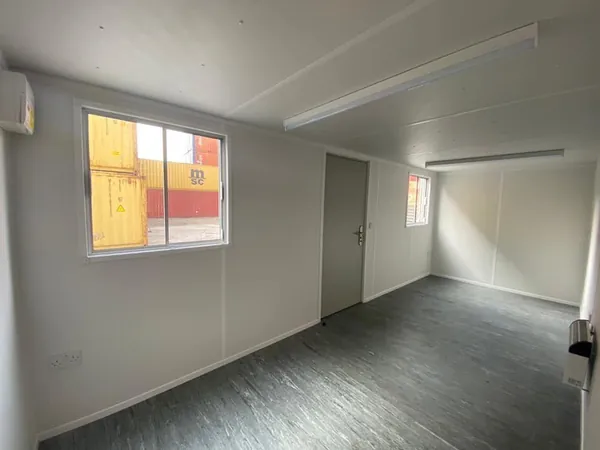 20ft Open Plan Office Container for sale – Available (photo 4)