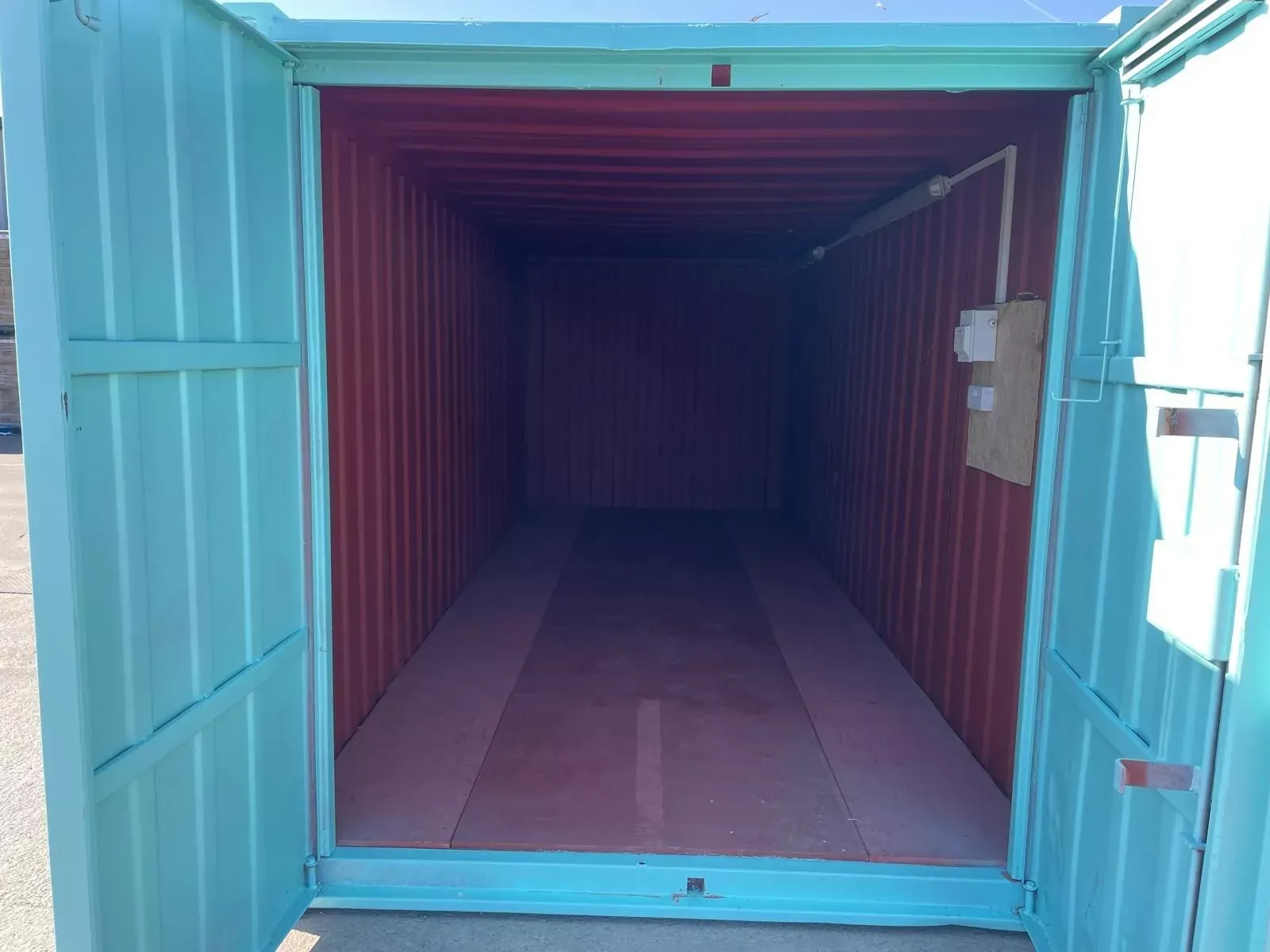 20ft x 8ft Anti-Vandal Storage Container – Refurbished – Refurbished, photo 5 of 7
