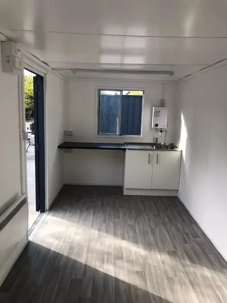 20FT X 8FT Office/Canteen/Toilet Anti Vandal/ Shipping Container for sale – Available (photo 2)