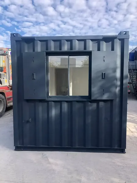 20FT X 8FT Office/Canteen/Toilet Anti Vandal/ Shipping Container for sale – Available (photo 4)
