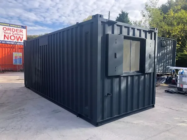 20FT X 8FT Office/Canteen/Toilet Anti Vandal/ Shipping Container for sale – Available (photo 5)