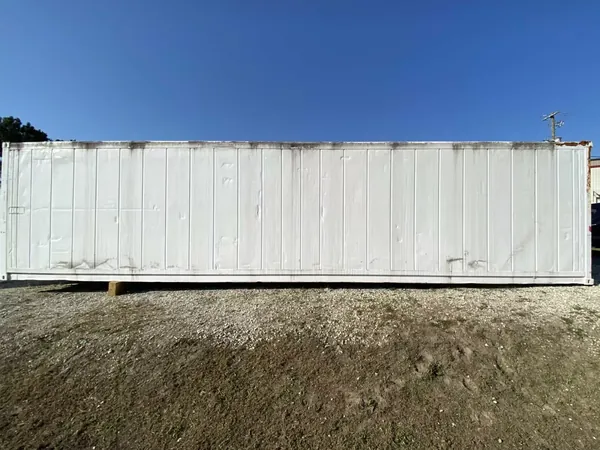 40 Foot High Cube Insulated Shipping Container with 5 Ton Bard HVAC for sale – Available (photo 4)