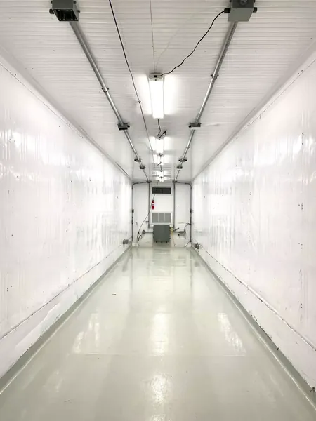 40 Foot High Cube Insulated Shipping Container with 5 Ton Bard HVAC for sale – Available (photo 5)