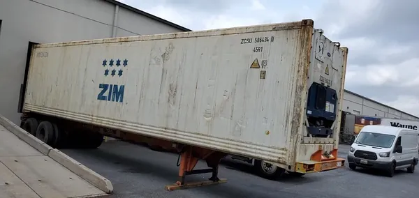 40ft HC Reefer Container–Wind & Water Tight, Non-Working For Sale for sale – Available (photo 4)