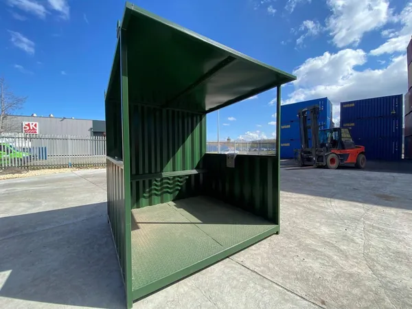 5 x 8ft Premium Smoking Shelter Ready to Ship! for sale – Available (photo 2)
