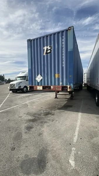 53-foot High Cube Used Shipping Container – Storage Grade for sale – Used (Cargo Worthy) (photo 2)