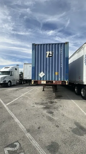 53-foot High Cube Used Shipping Container – Storage Grade for sale – Used (Cargo Worthy) (photo 3)