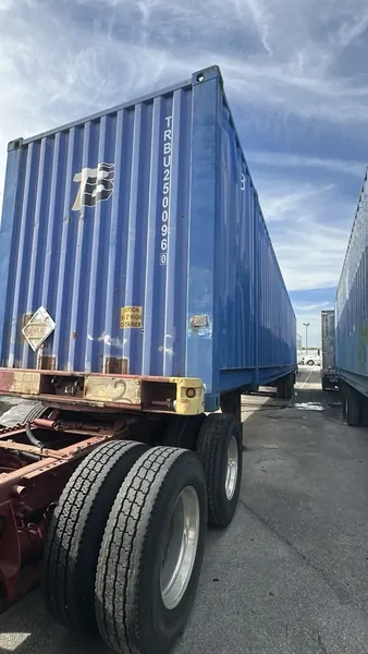 53-foot High Cube Used Shipping Container – Storage Grade for sale – Used (Cargo Worthy) (photo 5)