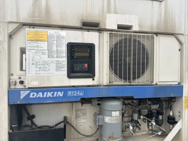 Daikin 40ft Refrigerated Shipping Container (Reefer) for sale – Available (photo 5)
