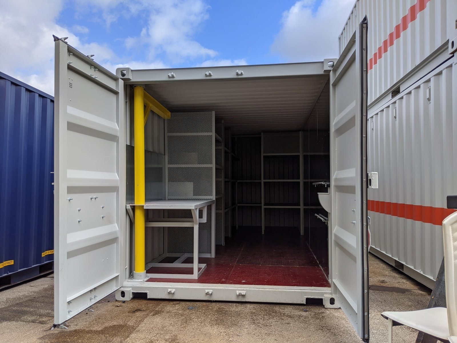 20Ft Workshop Containers With Shelves – Built for Durability and Performance for sale – New