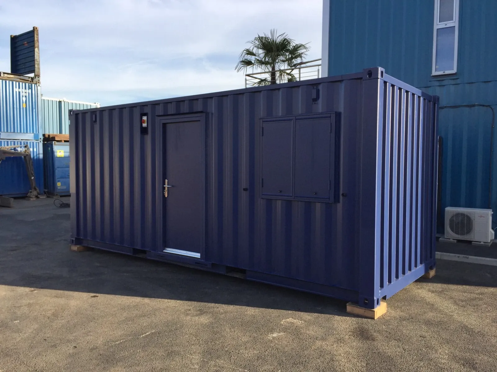 Portable Office Site Cabin Container 20ft x 8 ft for sale – Available
