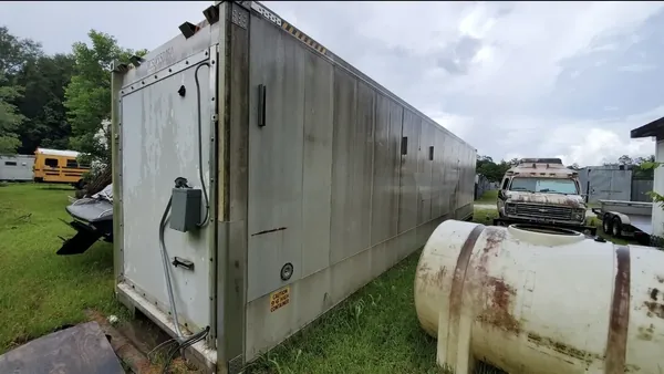 Stoughton Shipping Container (40ft) for sale – Available (photo 3)