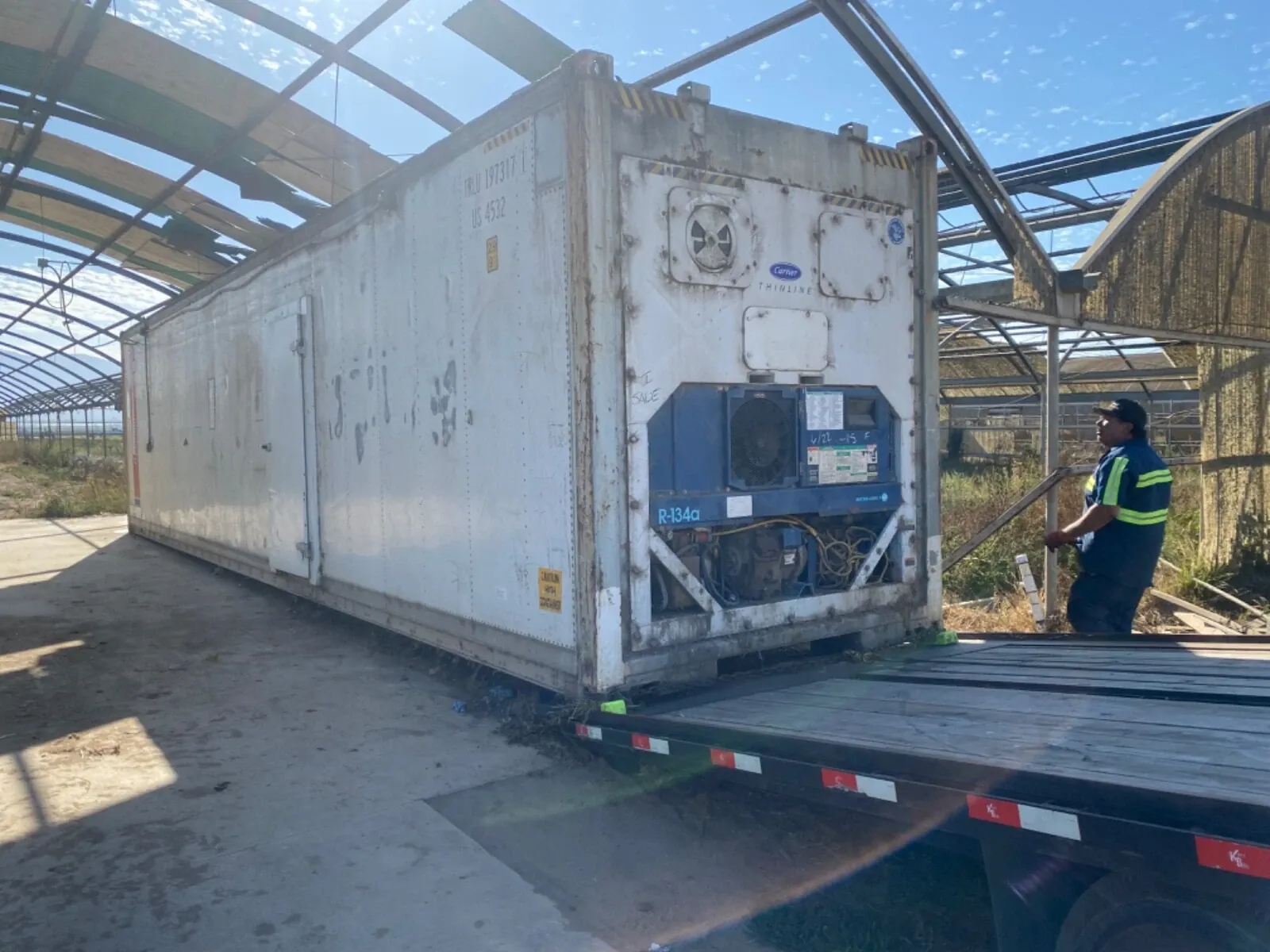 40ft Refrigerated Shipping Container – With Custom Side Door Access for sale – Used (Cargo Worthy)