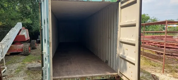Watertight 40ft Shipping Container – Extra Space for Storage. for sale – Used (Cargo Worthy) (photo 3)